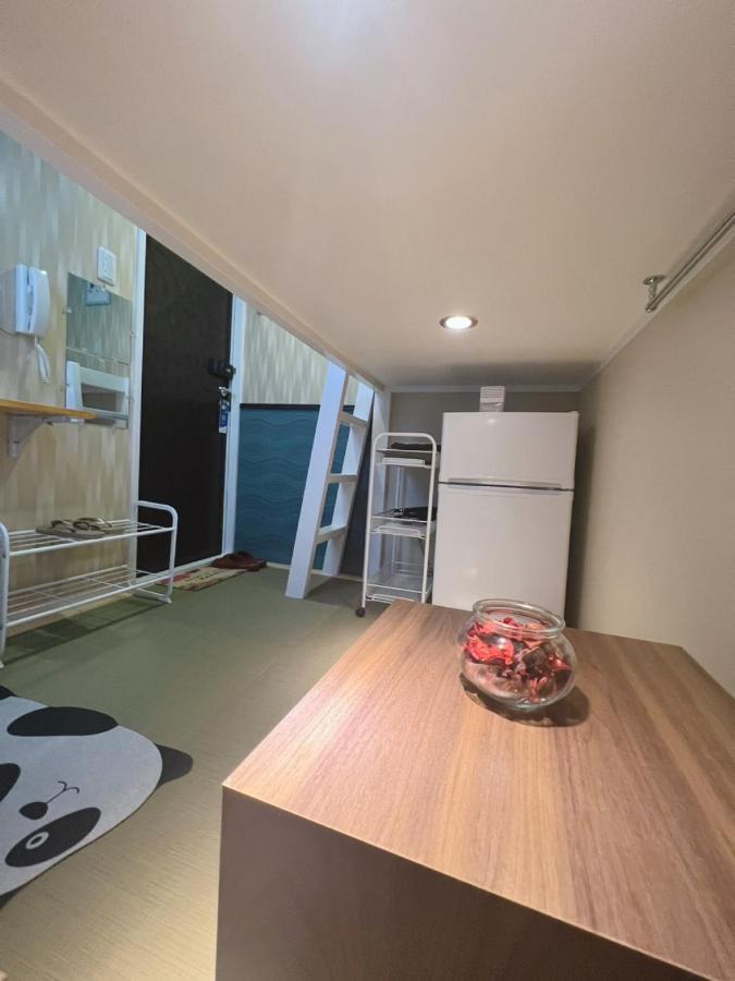 誠家　Makoto Hostel Tokió Kültér fotó