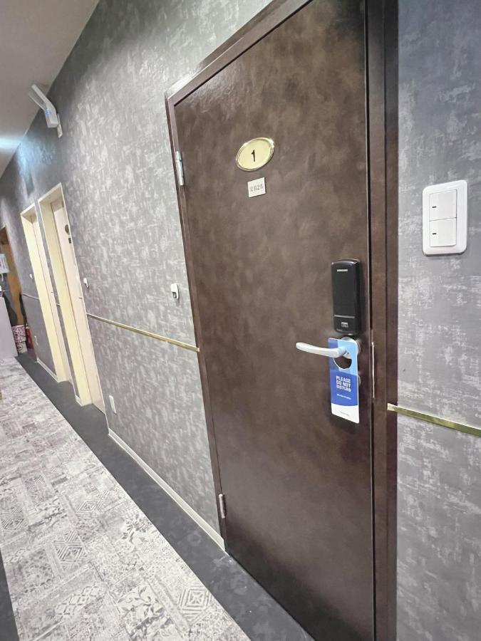 誠家　Makoto Hostel Tokió Kültér fotó