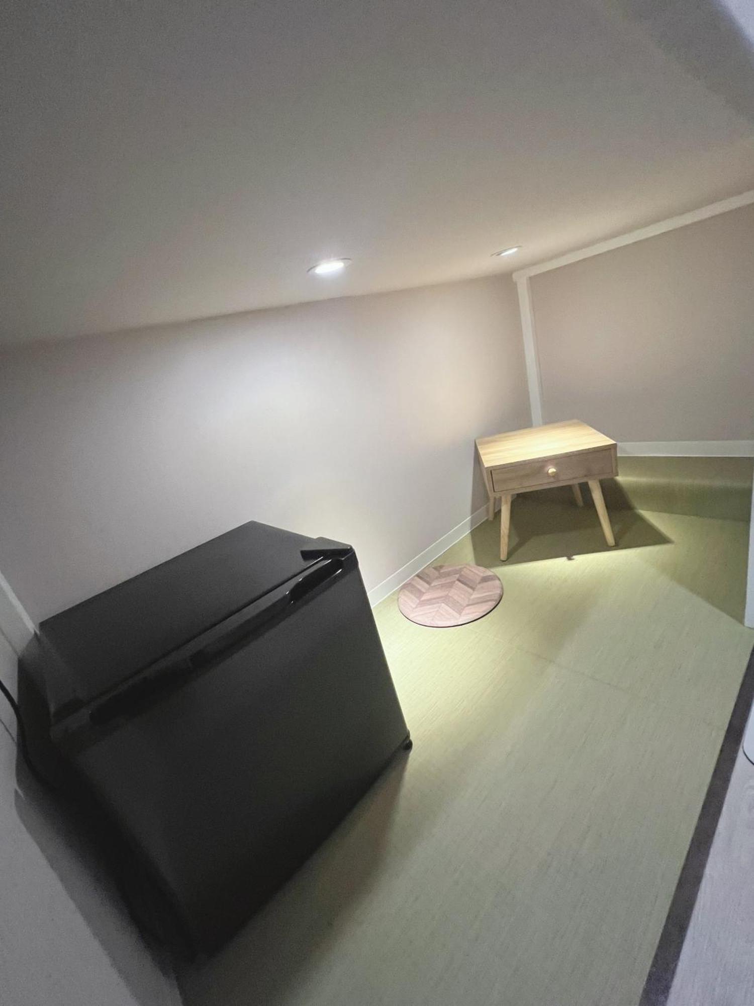 誠家　Makoto Hostel Tokió Kültér fotó